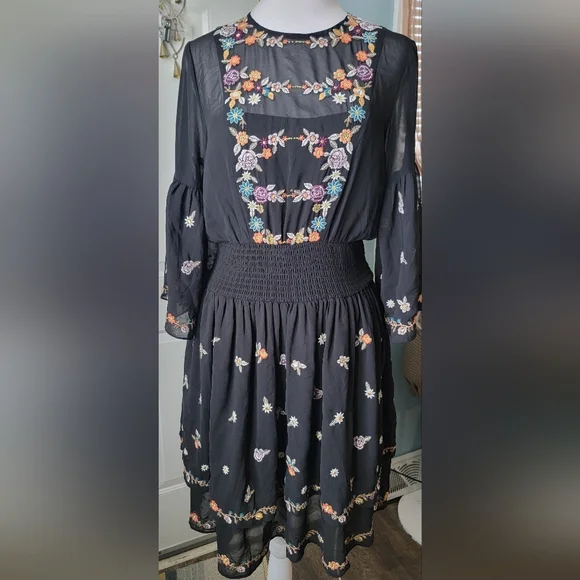 Anthropologie Maeve Anfisa Floral Embroidered Chiffon Mini Dress Womens 2 Black - Picture 2 of 16